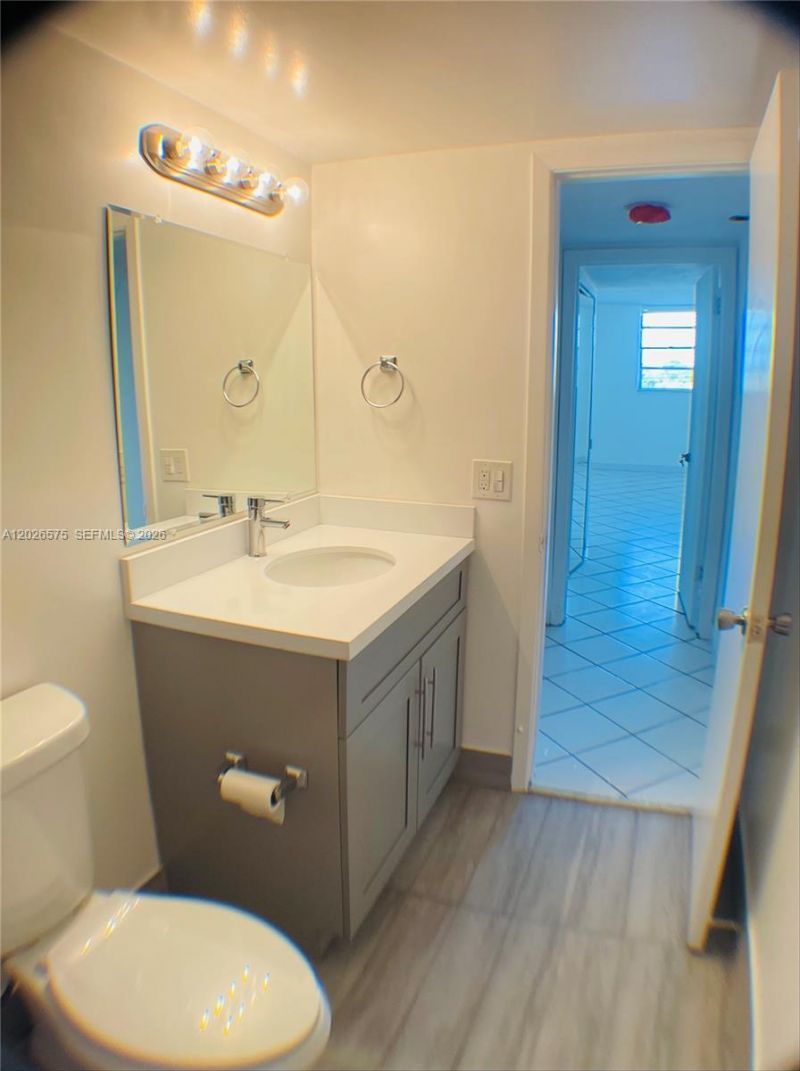 12590 NE 16th Ave , Unit 610, North Miami, FL 33161 Photo