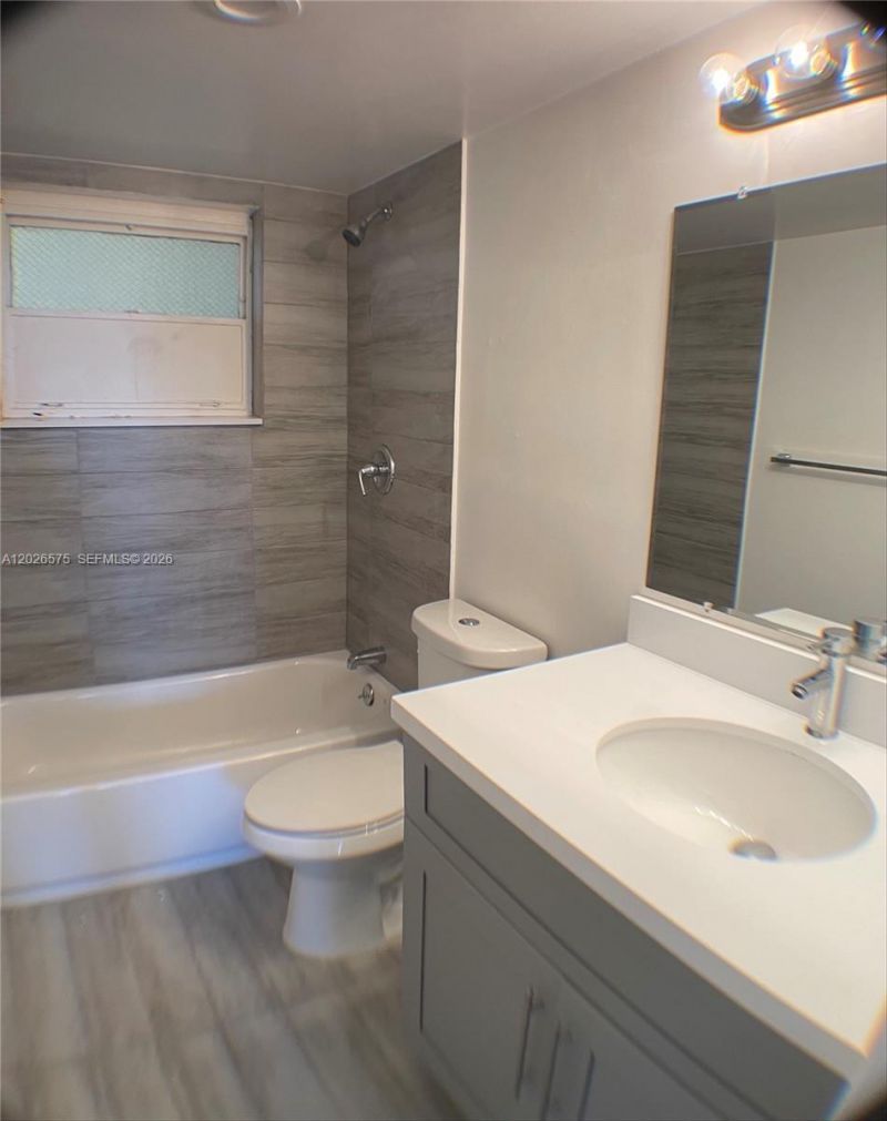 12590 NE 16th Ave , Unit 610, North Miami, FL 33161 Photo