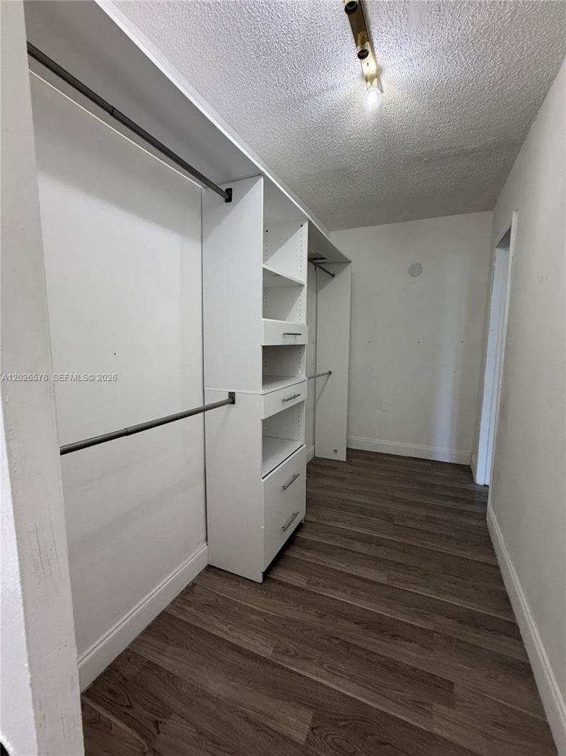 1816 NW 25th Ter, Unit 2, Fort Lauderdale, FL 33311 Photo
