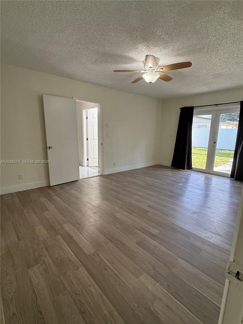 1816 NW 25th Ter, Unit 2, Fort Lauderdale, FL 33311 Photo