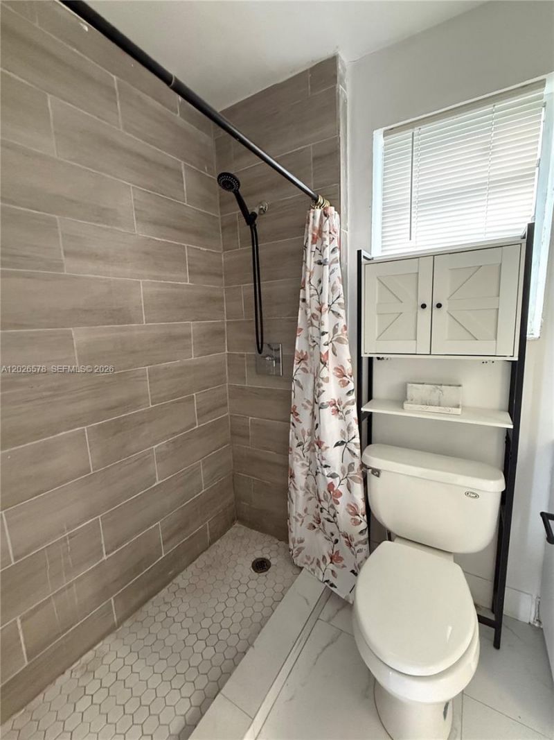 1816 NW 25th Ter, Unit 2, Fort Lauderdale, FL 33311 Photo