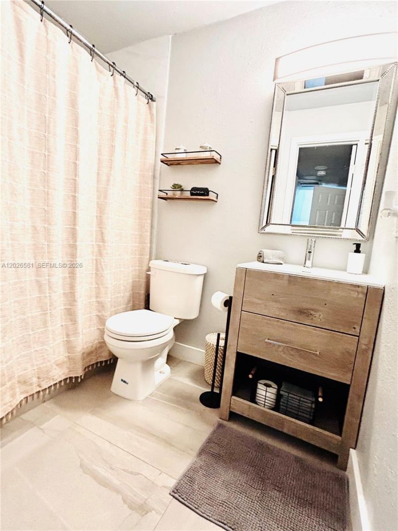 1011 NW 7th Ave , Unit 1011, Miami, FL 33136 Photo