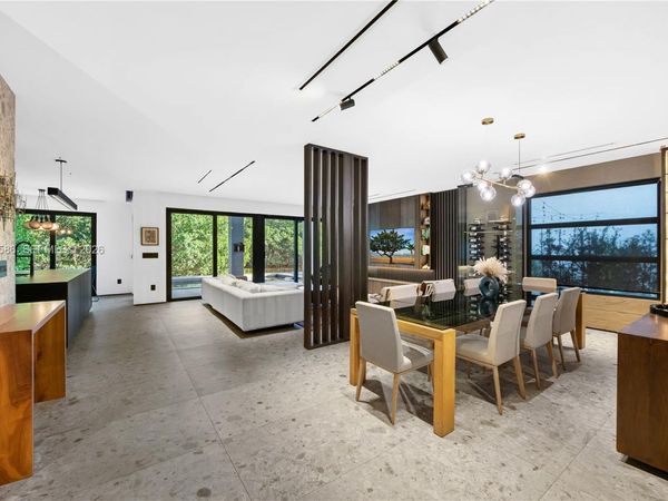 3294 NE 211th Ter , Aventura, FL 33180