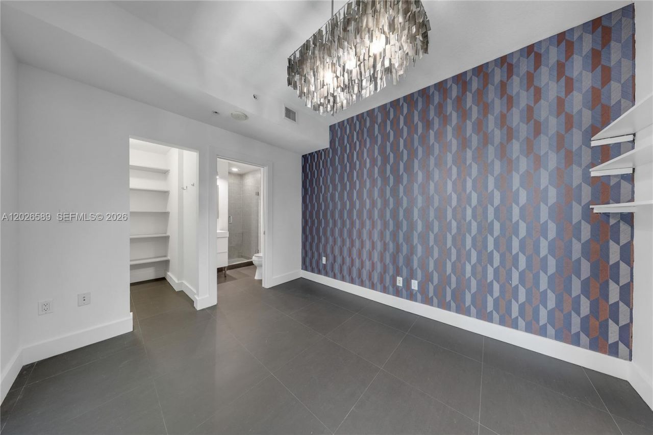 60 SW 13th St , Unit 4404, Miami, FL 33130 Photo