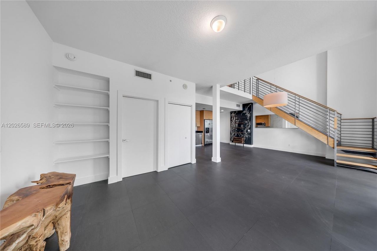 60 SW 13th St , Unit 4404, Miami, FL 33130 Photo
