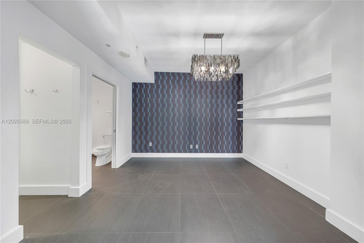 60 SW 13th St , Unit 4404, Miami, FL 33130 Photo