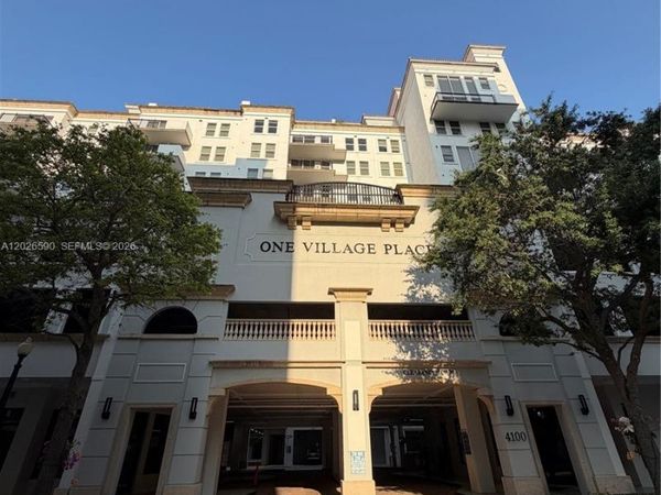 4100 Salzedo St , Unit 508, Coral Gables, FL 33146