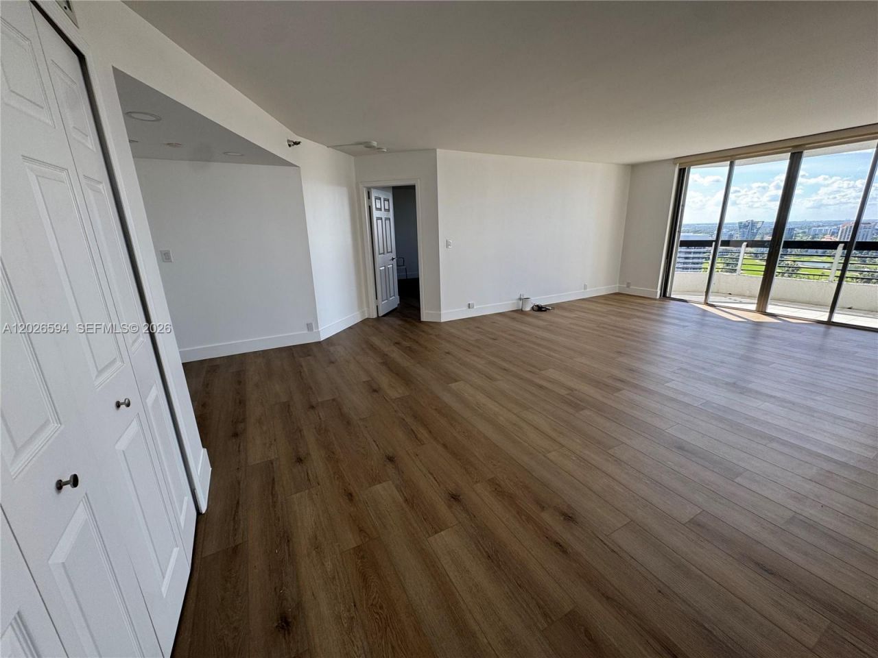 3530 Mystic Pointe Dr , Unit 2709, Aventura, FL 33180 Photo