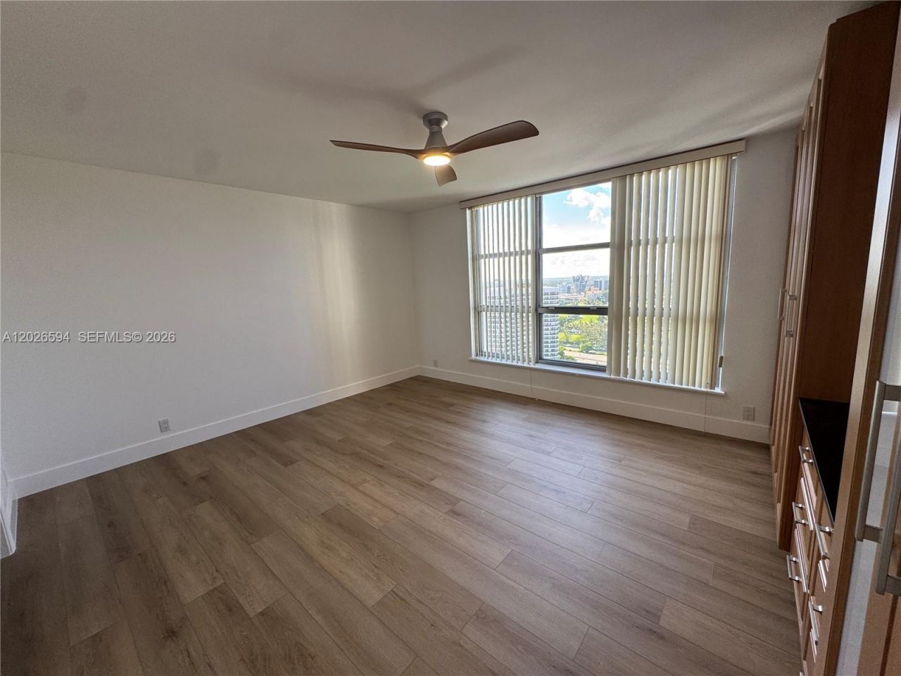 3530 Mystic Pointe Dr , Unit 2709, Aventura, FL 33180 Photo