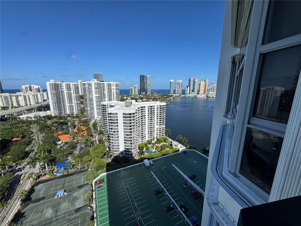 3530 Mystic Pointe Dr , Unit 2709, Aventura, FL 33180 Photo