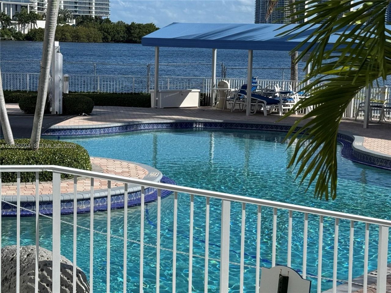 3530 Mystic Pointe Dr , Unit 2709, Aventura, FL 33180 Photo