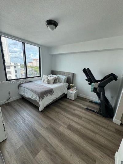 1300 Ponce De Leon Blvd, Unit 702, Coral Gables, FL 33134 Photo