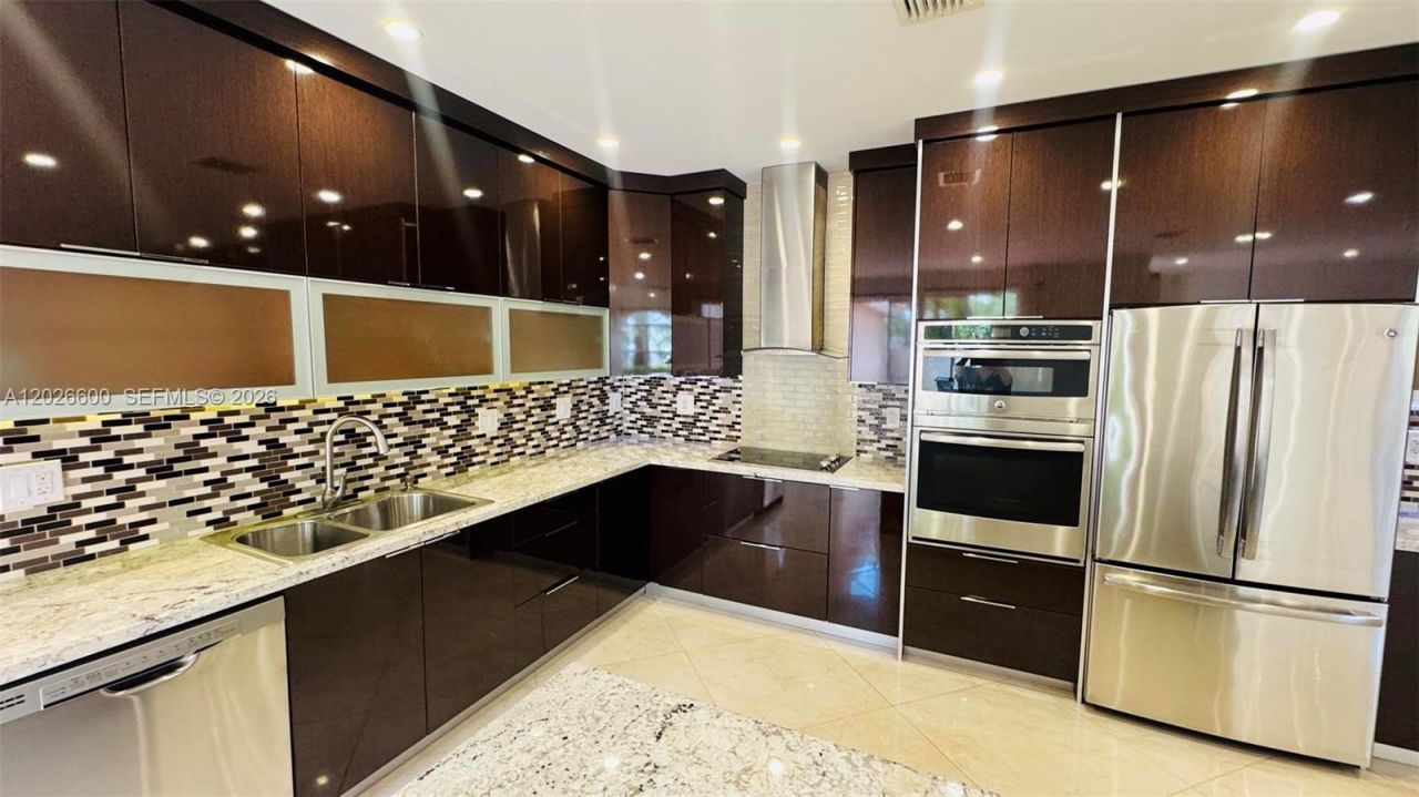 1094 Redwood St, Unit 1094, Hollywood, FL 33019 Photo