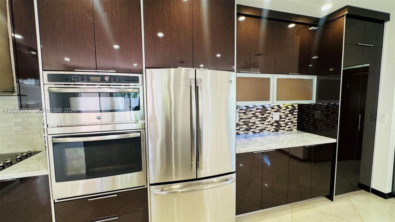 1094 Redwood St, Unit 1094, Hollywood, FL 33019 Photo