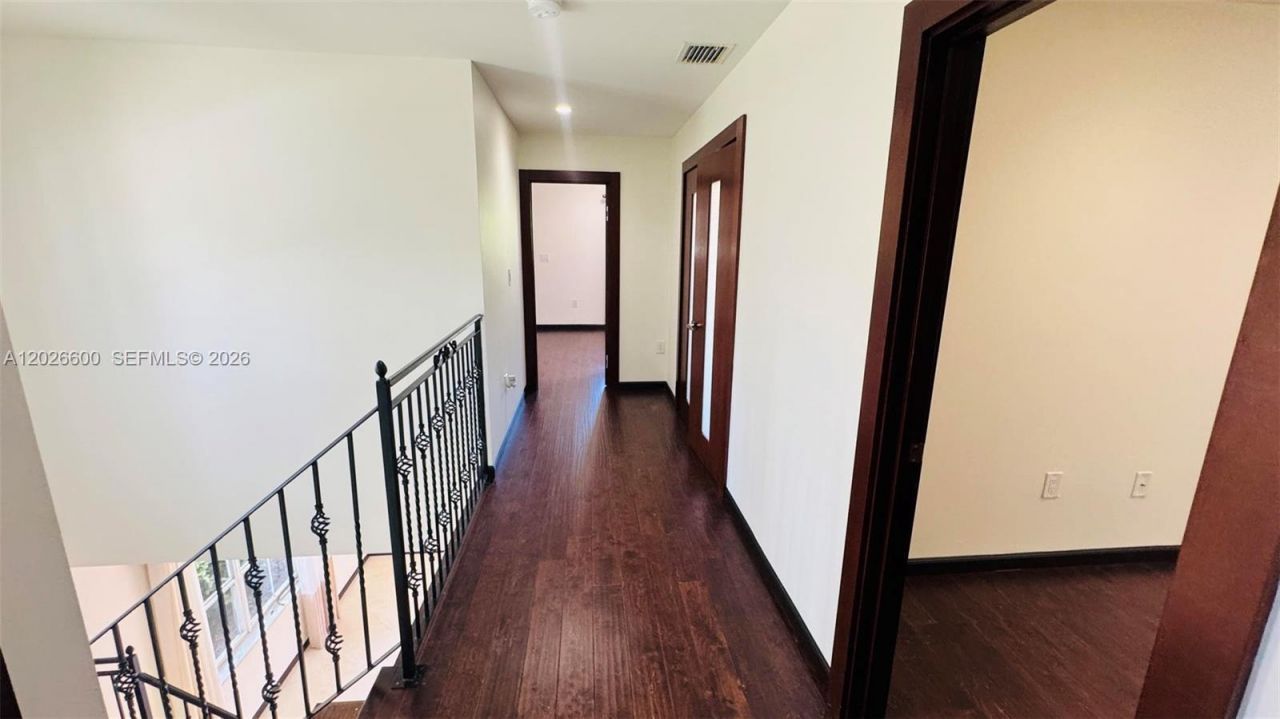1094 Redwood St, Unit 1094, Hollywood, FL 33019 Photo