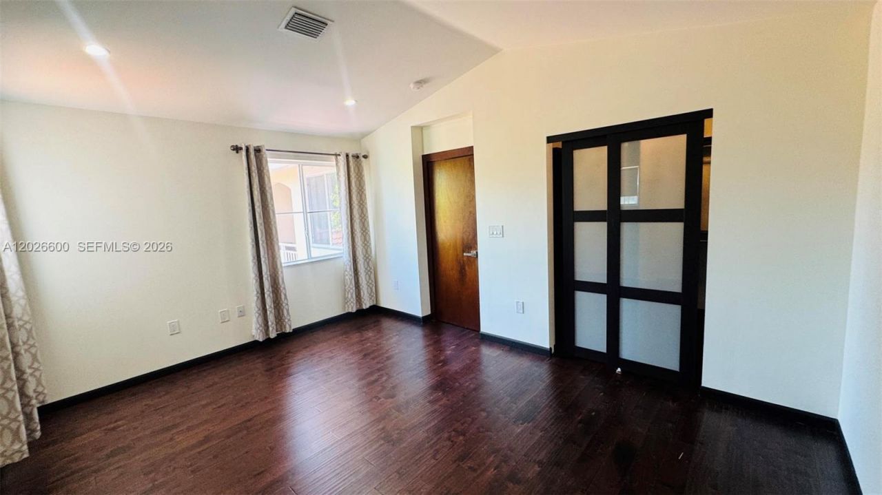 1094 Redwood St, Unit 1094, Hollywood, FL 33019 Photo