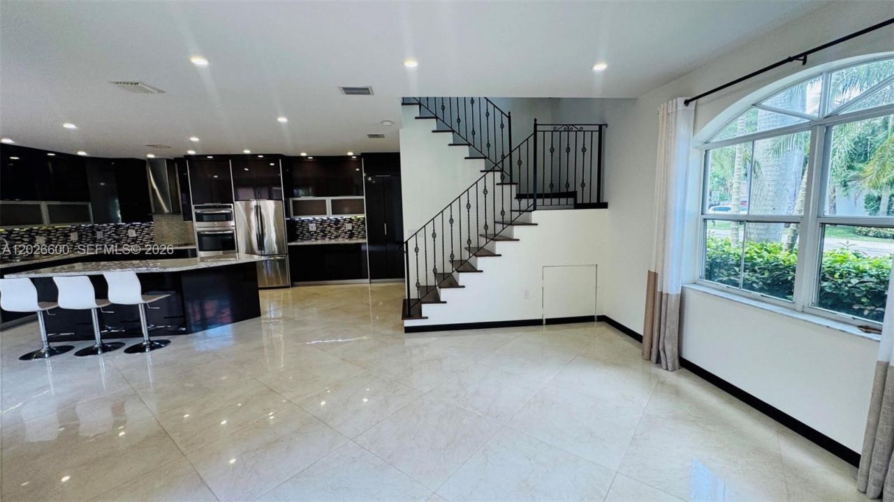 1094 Redwood St, Unit 1094, Hollywood, FL 33019 Photo