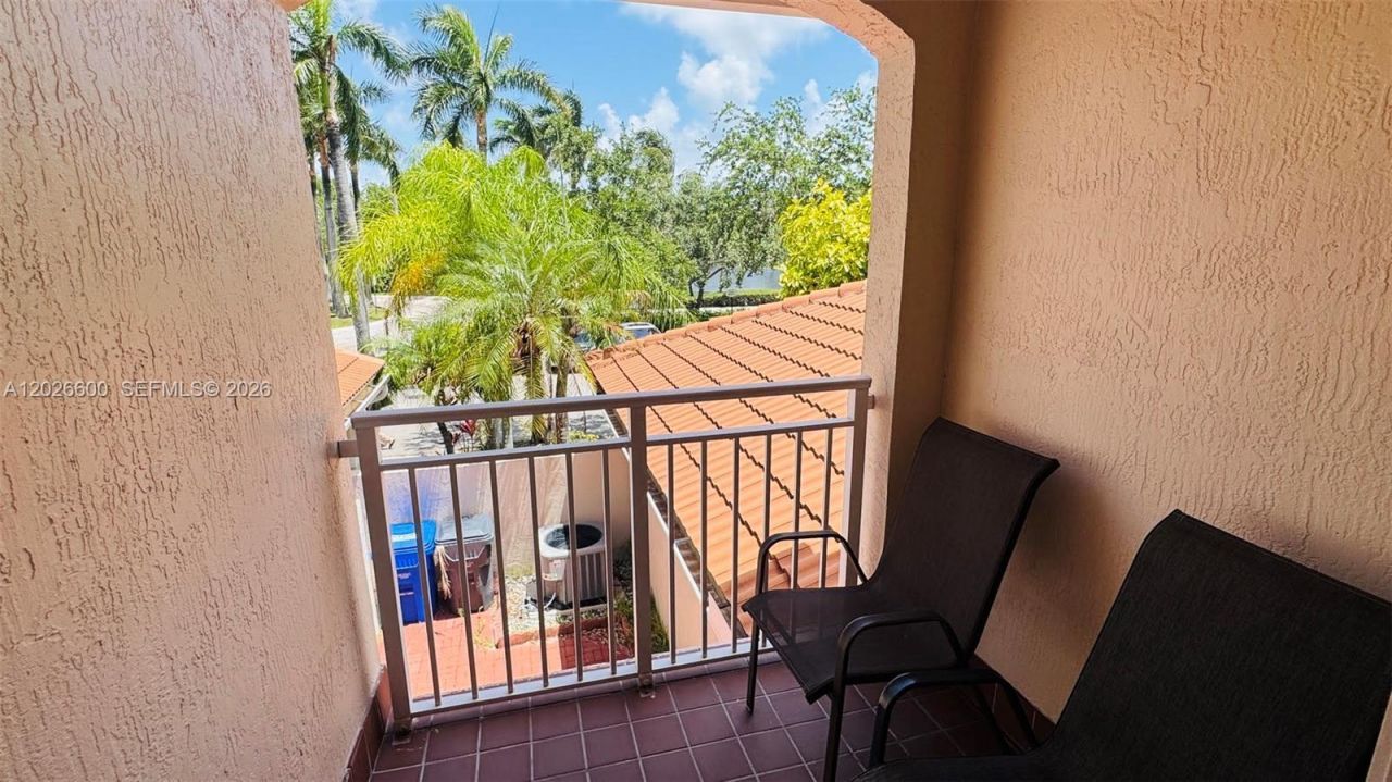 1094 Redwood St, Unit 1094, Hollywood, FL 33019 Photo