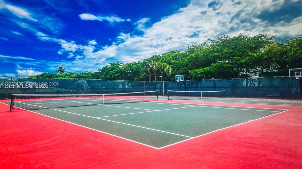 1094 Redwood St, Unit 1094, Hollywood, FL 33019 Photo