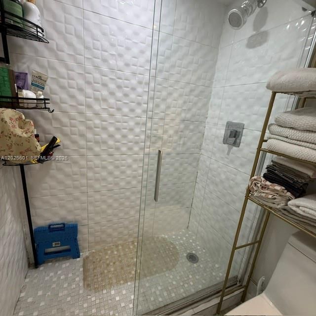 2924 Collins Ave, Unit 301, Miami Beach, FL 33140 Photo
