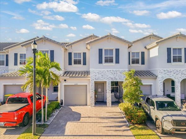2641 SE 12th St , Homestead, FL 33035