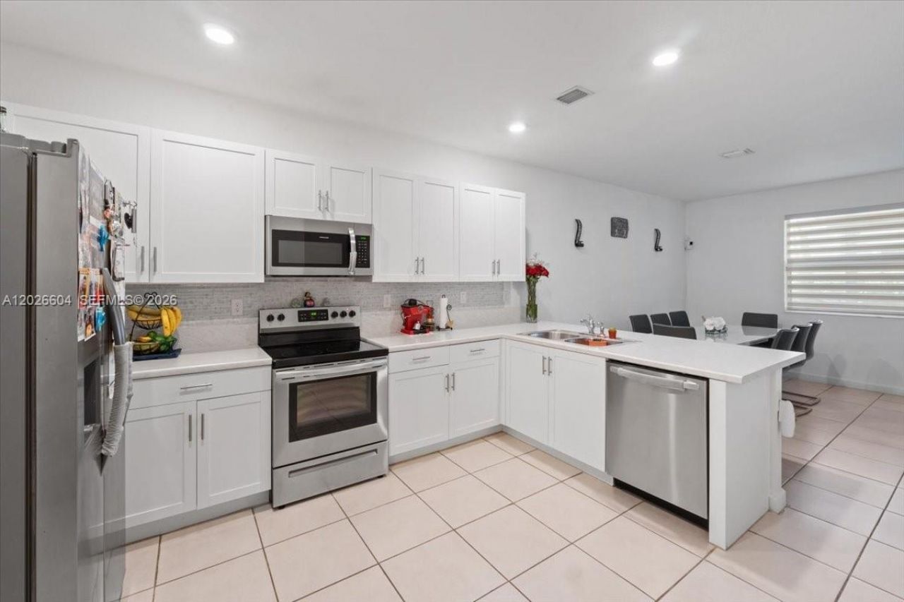 2641 SE 12th St , Homestead, FL 33035 Photo