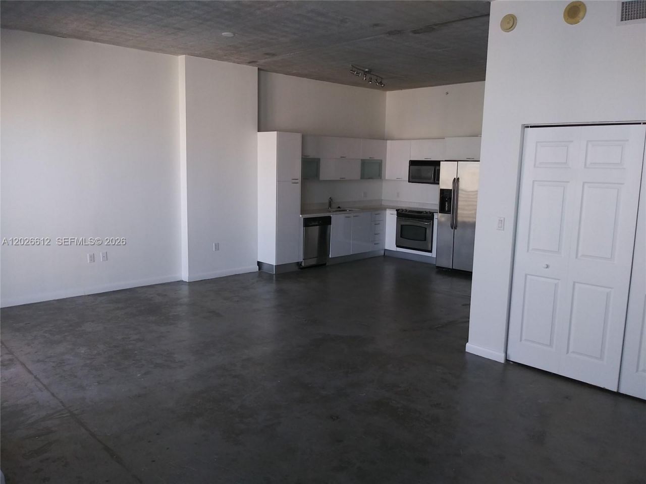 133 NE 2 Av , Unit 3107, Miami, FL 33132 Photo