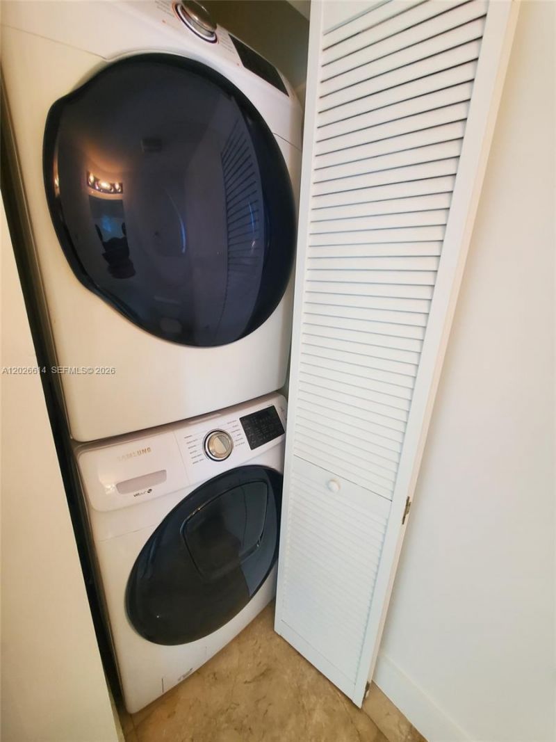 888 Biscayne Blvd , Unit 311, Miami, FL 33132 Photo