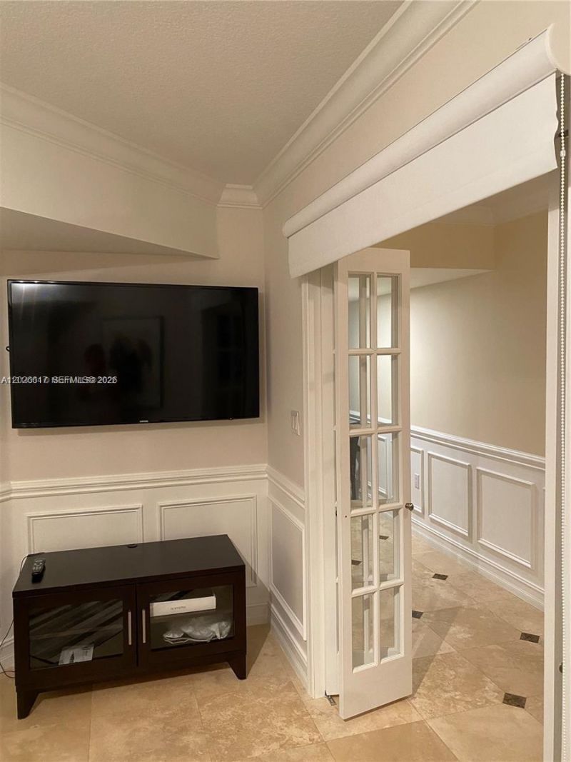 2011 N Ocean Blvd , Unit 605, Fort Lauderdale, FL 33305 Photo