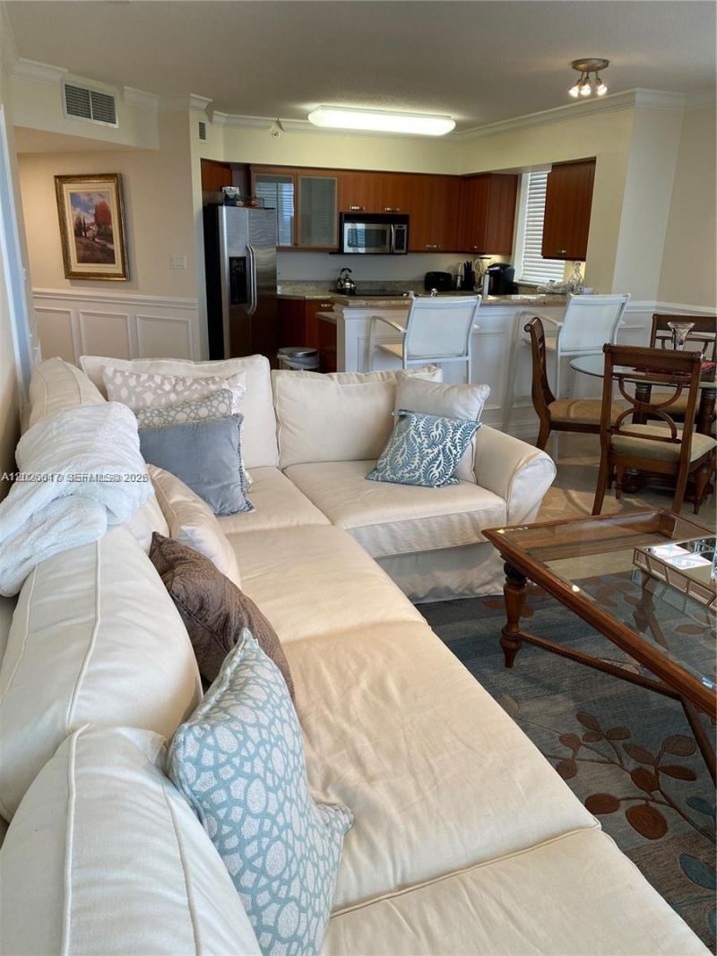 2011 N Ocean Blvd , Unit 605, Fort Lauderdale, FL 33305 Photo