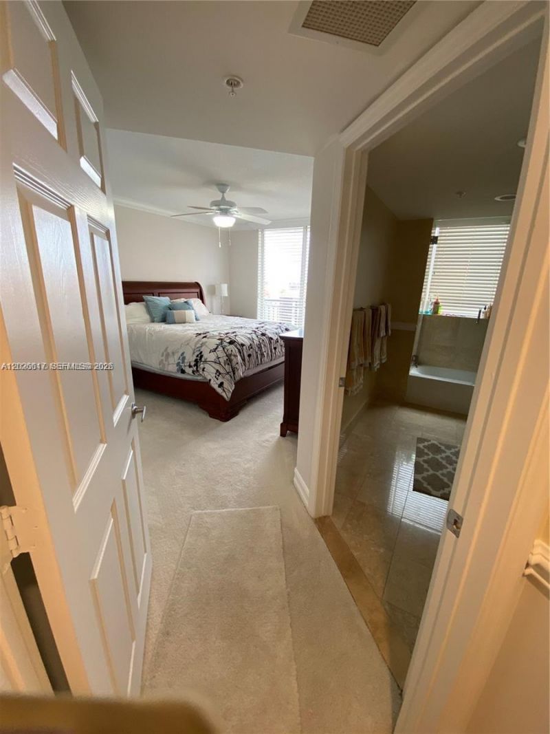 2011 N Ocean Blvd , Unit 605, Fort Lauderdale, FL 33305 Photo