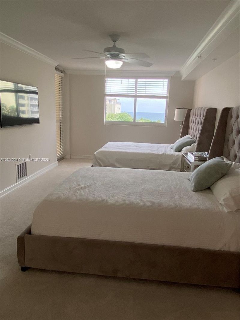 2011 N Ocean Blvd , Unit 605, Fort Lauderdale, FL 33305 Photo