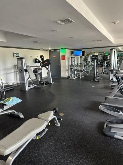 2011 N Ocean Blvd , Unit 605, Fort Lauderdale, FL 33305 Photo