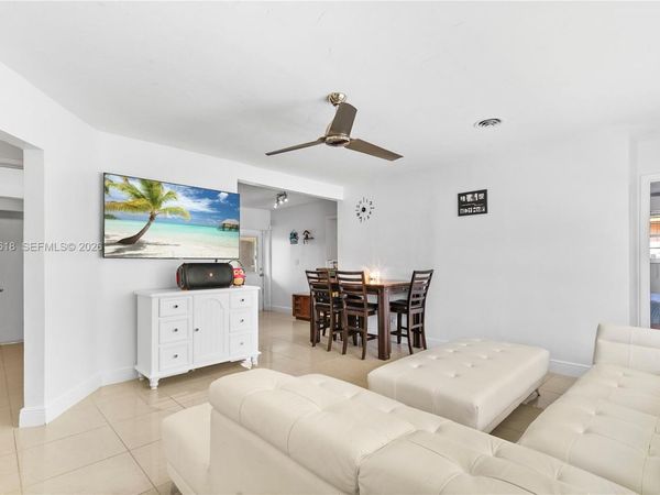 1831 NW 1st Ter, Pompano Beach, FL 33060