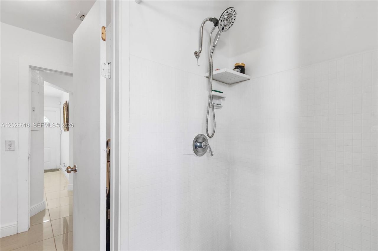 1831 NW 1st Ter, Pompano Beach, FL 33060 Photo
