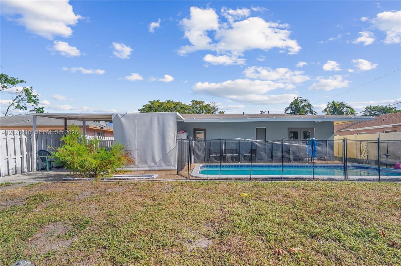 1831 NW 1st Ter, Pompano Beach, FL 33060 Photo