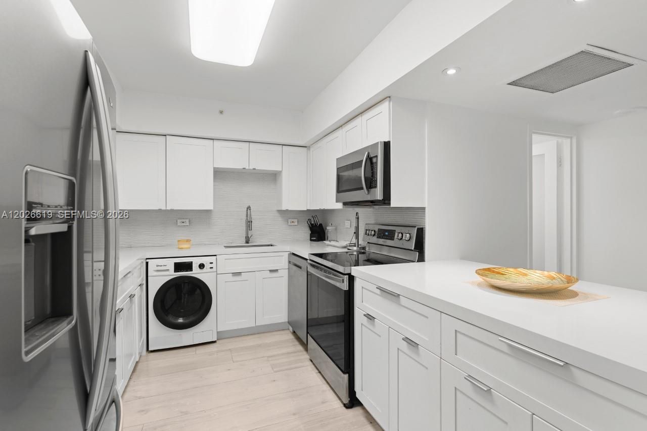 1500 Bay Rd, Unit 1268S, Miami Beach, FL 33139 Photo