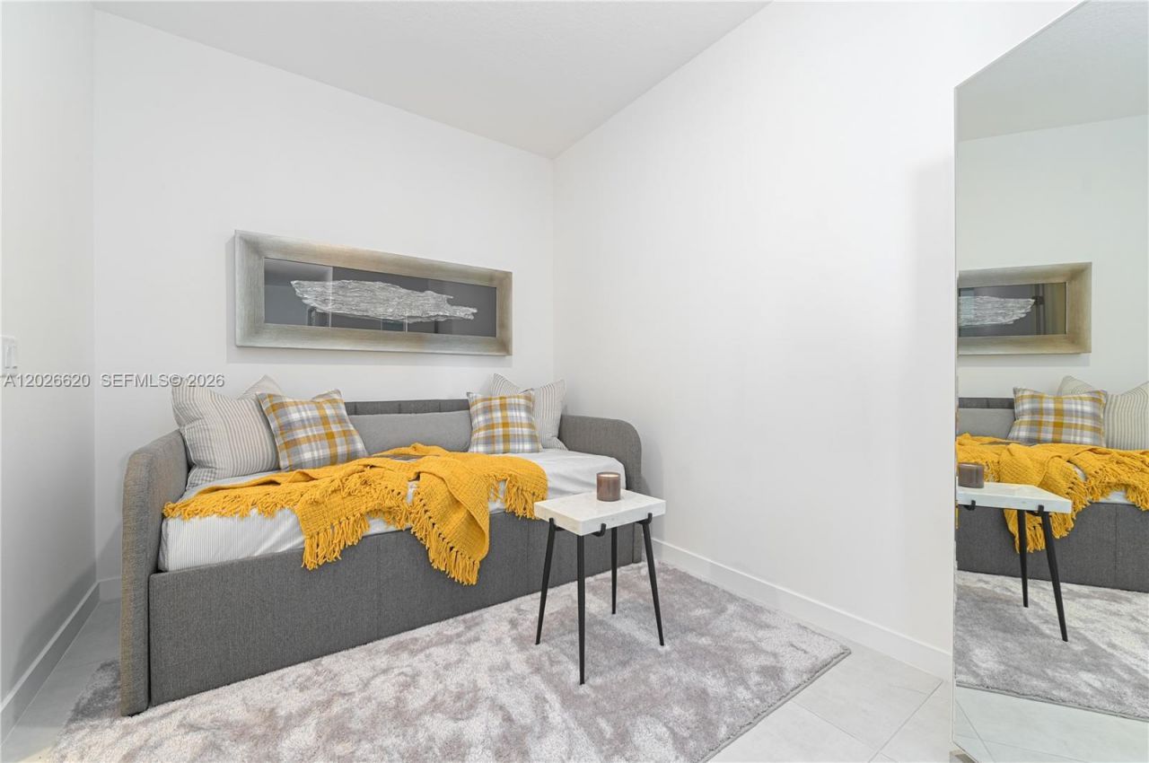 514 SW 22nd Ave, Unit 405, Miami, FL 33135 Photo