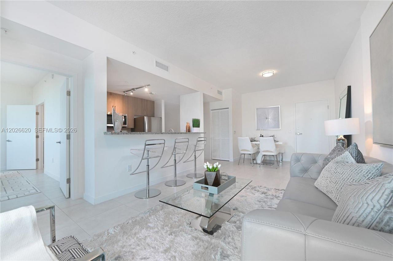 514 SW 22nd Ave, Unit 405, Miami, FL 33135 Photo