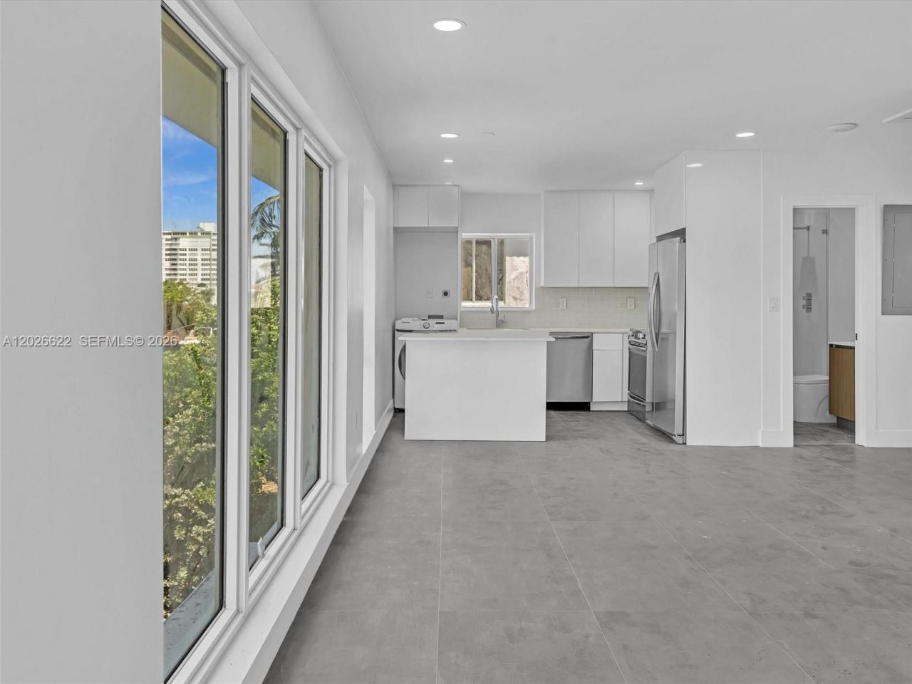 11900 N Bayshore Dr , Unit 1-8, North Miami, FL 33181 Photo