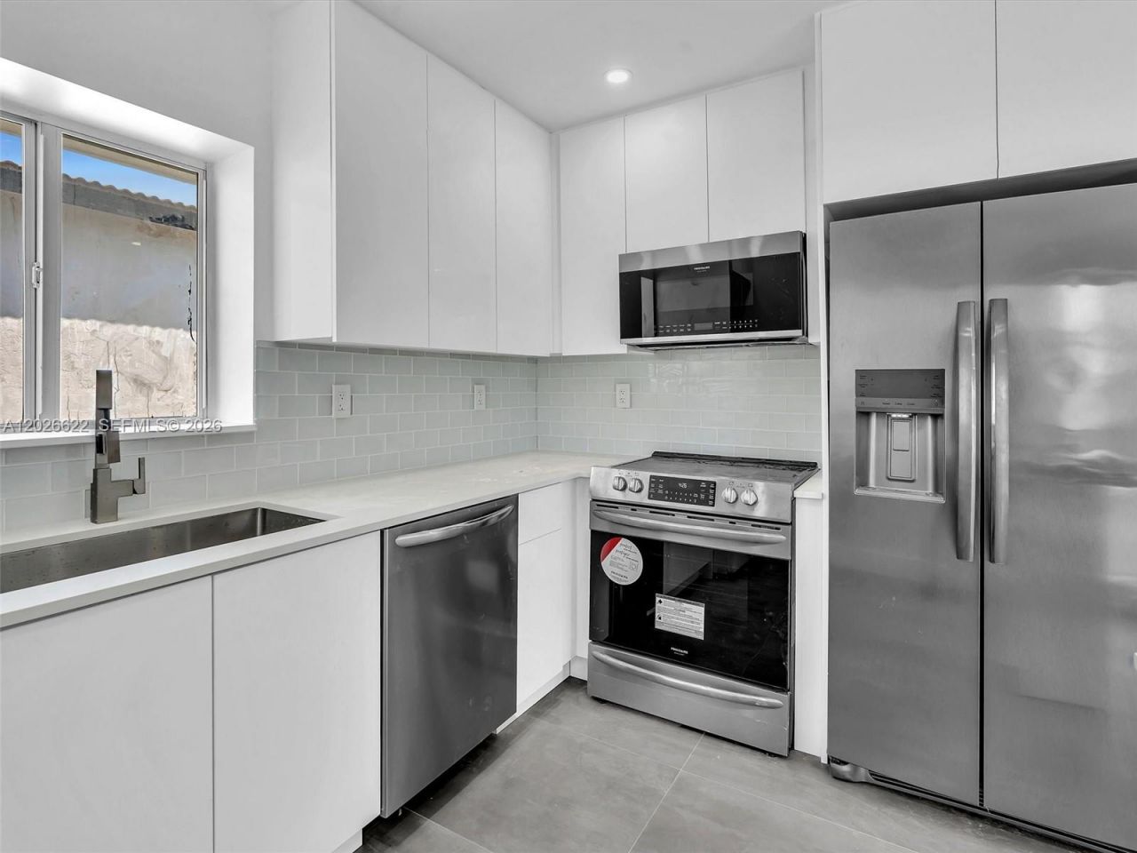 11900 N Bayshore Dr , Unit 1-8, North Miami, FL 33181 Photo