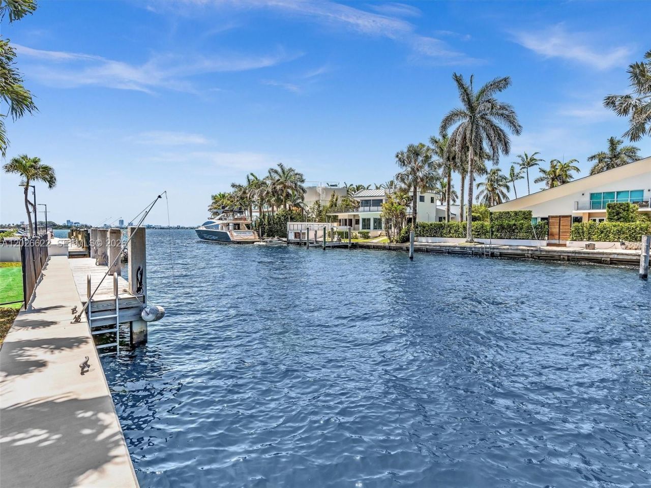 11900 N Bayshore Dr , Unit 1-8, North Miami, FL 33181 Photo