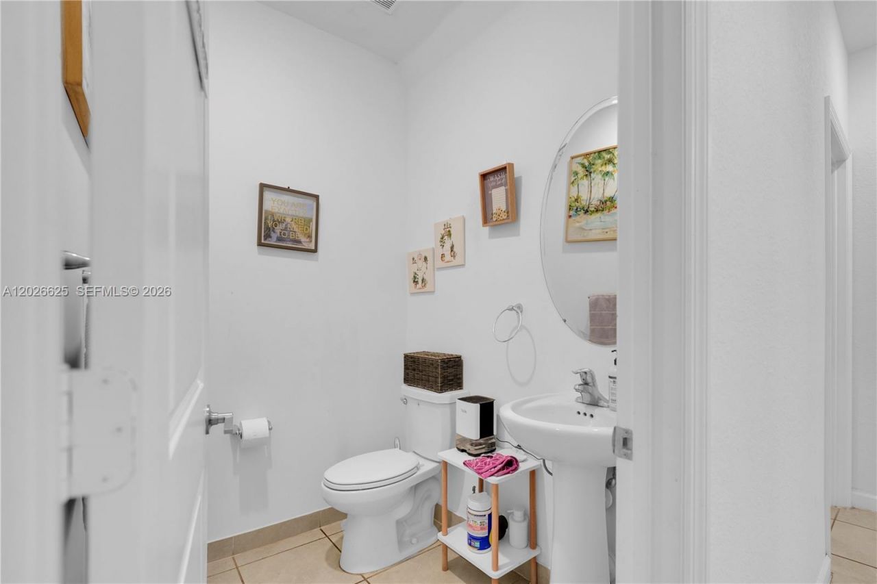 21460 SW 127th Pl , Miami, FL 33177 Photo
