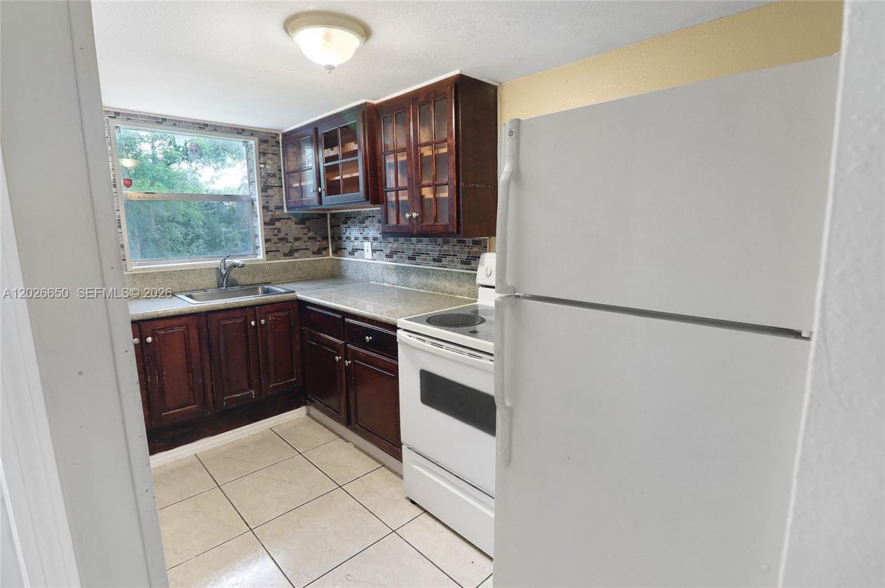 2235 NW 59th Way , Unit 2235, Lauderhill, FL 33313 Photo
