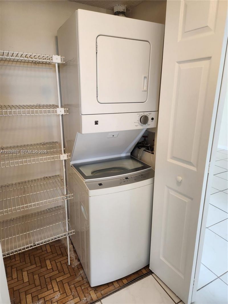 8610 N Sherman Cir , Unit 407, Miramar, FL 33025 Photo