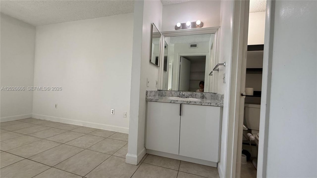 4581 W Mcnab Rd, Unit 20, Pompano Beach, FL 33069 Photo