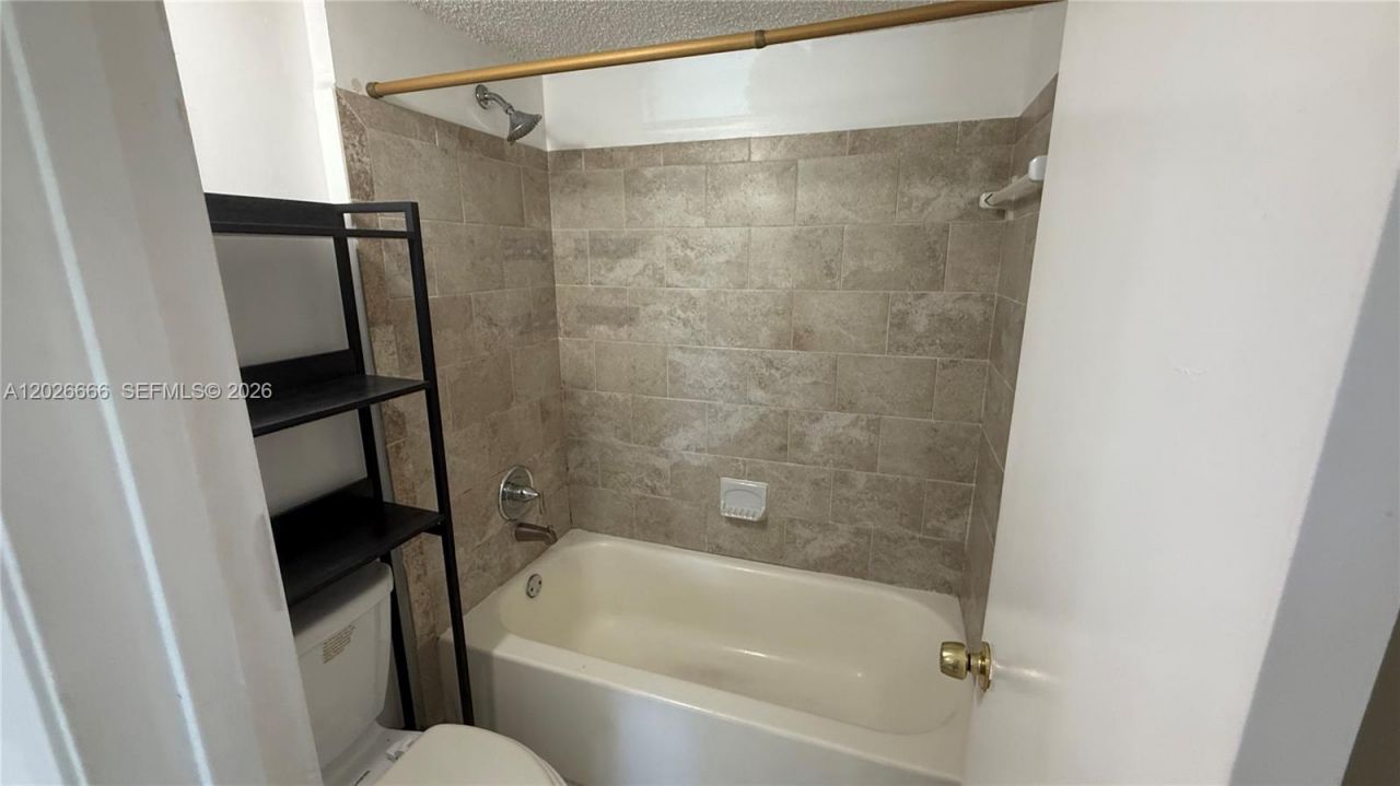 4581 W Mcnab Rd, Unit 20, Pompano Beach, FL 33069 Photo