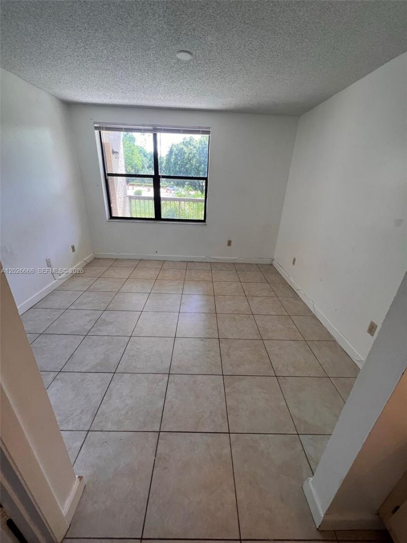 4581 W Mcnab Rd , Unit 20, Pompano Beach, FL 33069 Photo