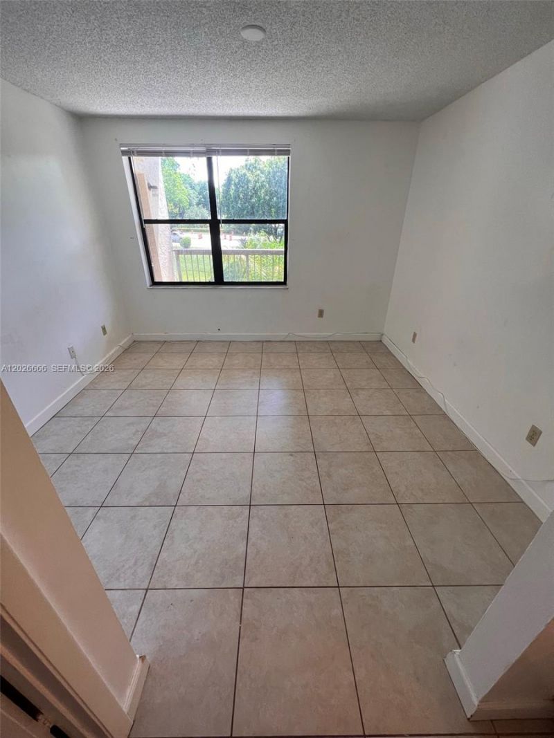 4581 W Mcnab Rd , Unit 20, Pompano Beach, FL 33069 Photo
