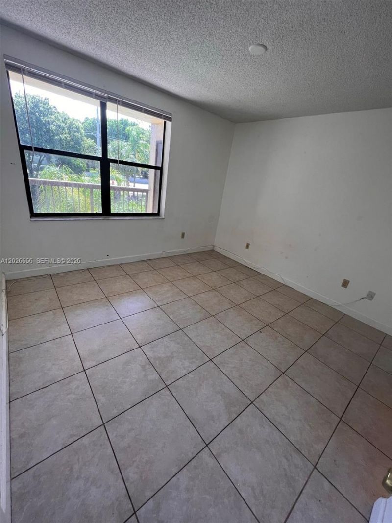 4581 W Mcnab Rd , Unit 20, Pompano Beach, FL 33069 Photo